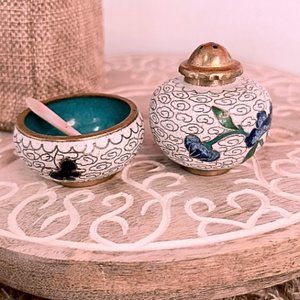 Vintage Chinese Pair of Cloisonné Salt and Pepper Shaker Cellar with Spoon